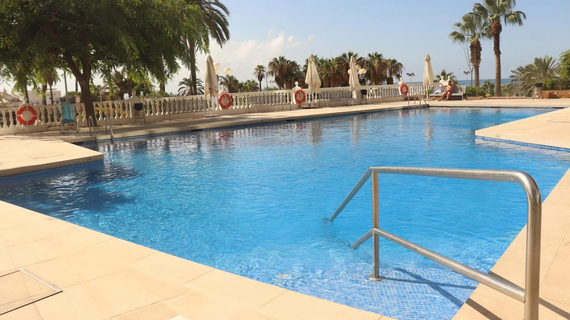 Beach Apartment - Benalmadena Costa スペイン